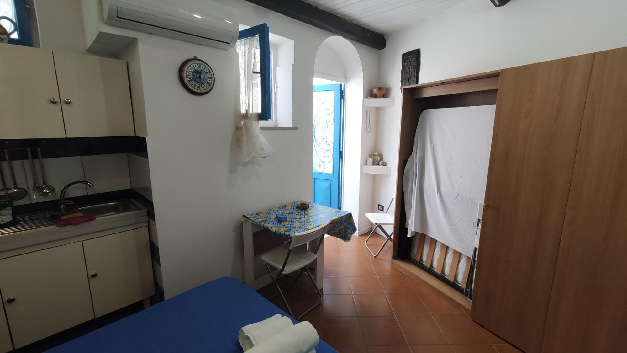 Mide Capri House Apartment Екстериор снимка