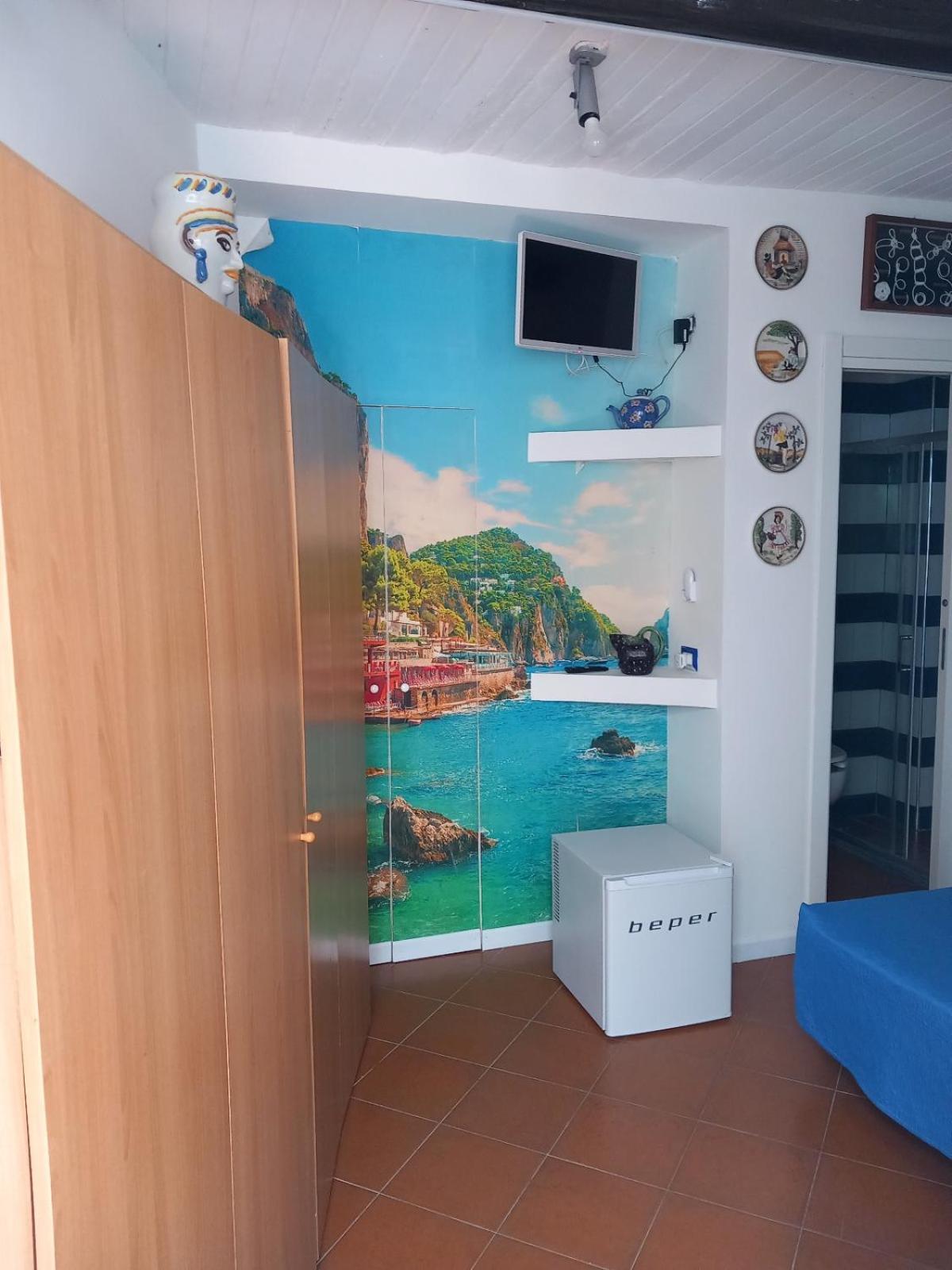 Mide Capri House Apartment Екстериор снимка