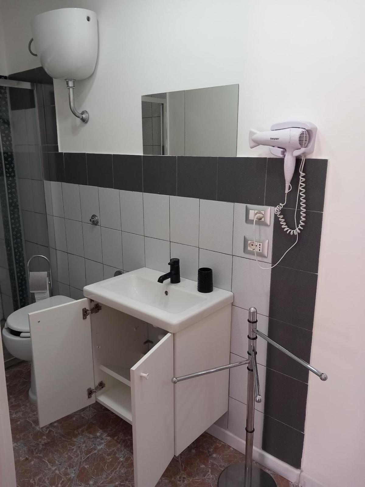 Mide Capri House Apartment Екстериор снимка