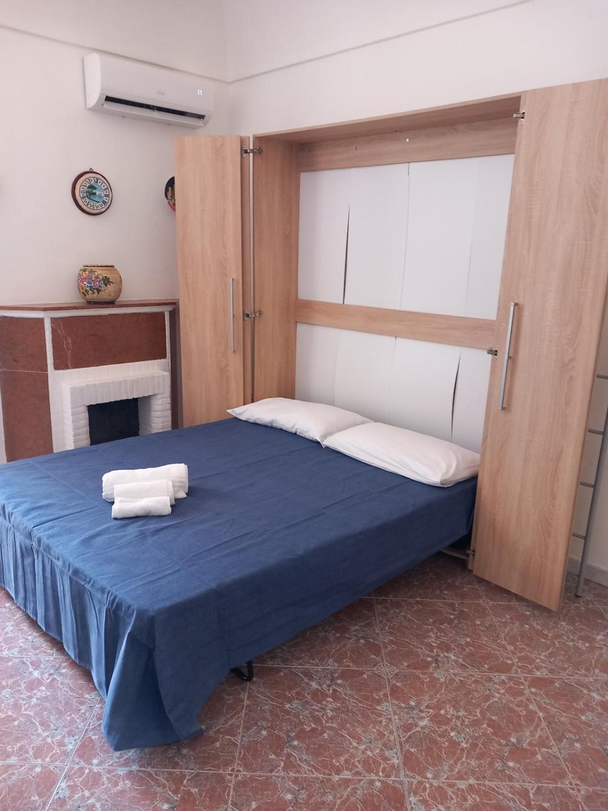 Mide Capri House Apartment Екстериор снимка